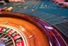 Comment se joue le jeu de casino Gold Bar Roulette ?