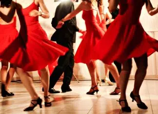 Comment bien danser la salsa ?